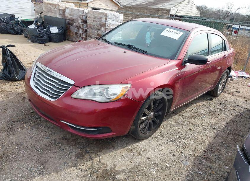 Photo 2 of 2013 Chrysler 200 TOURING (VIN 1C3CCBBG6DN556398)