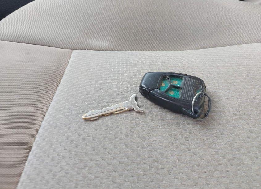 Photo 11 of 2013 Chrysler 200 TOURING (VIN 1C3CCBBG6DN703853)