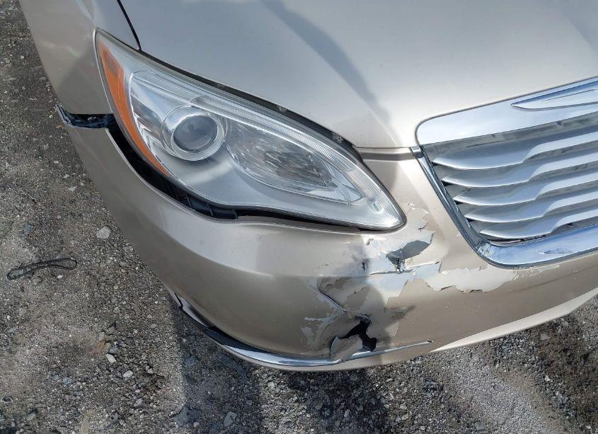 Photo 6 of 2013 Chrysler 200 TOURING (VIN 1C3CCBBG6DN703853)