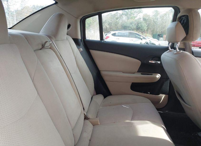 Photo 8 of 2013 Chrysler 200 TOURING (VIN 1C3CCBBG6DN703853)