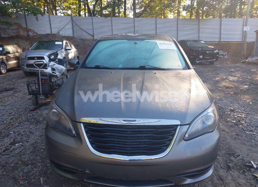 Photo 13 of 2013 Chrysler 200 TOURING (VIN 1C3CCBBG6DN723648)