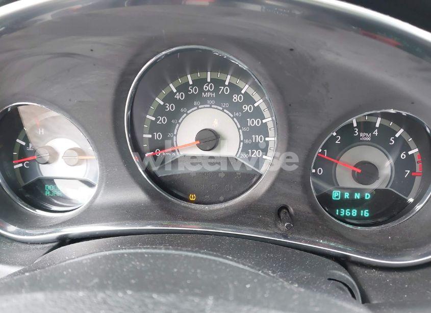 Photo 7 of 2012 Chrysler 200 TOURING (VIN 1C3CCBBG7CN175206)