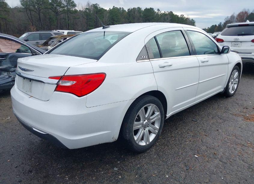 Photo 4 of 2012 Chrysler 200 TOURING (VIN 1C3CCBBG7CN240653)