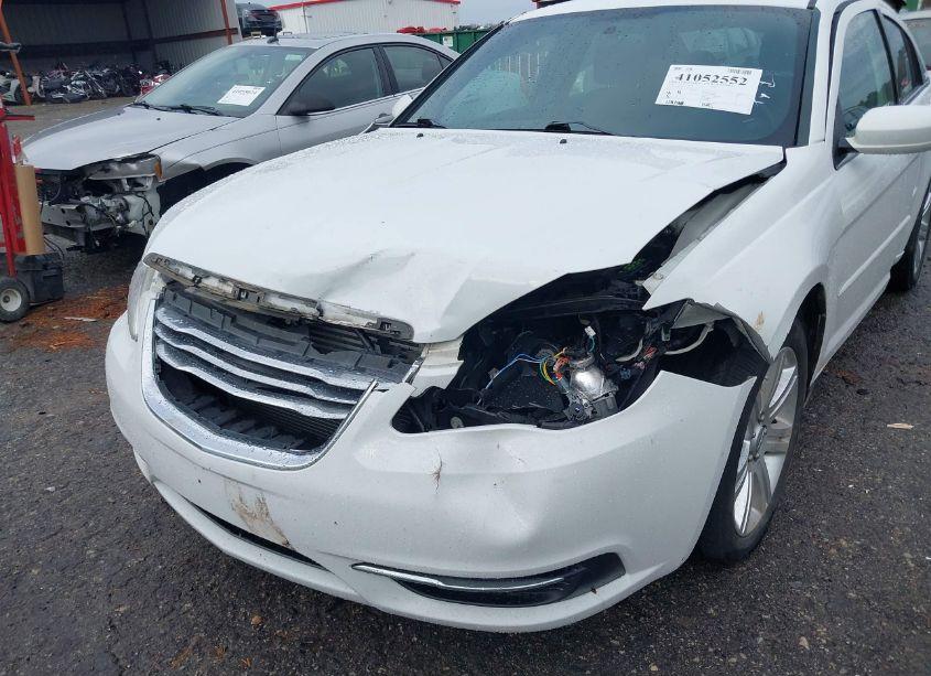 Photo 6 of 2012 Chrysler 200 TOURING (VIN 1C3CCBBG7CN240653)