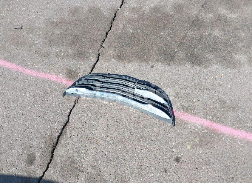 Photo 12 of 2014 Chrysler 200 TOURING (VIN 1C3CCBBG7EN114683)