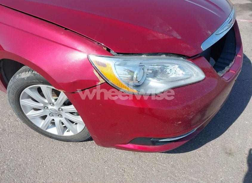 Photo 13 of 2014 Chrysler 200 TOURING (VIN 1C3CCBBG7EN114683)