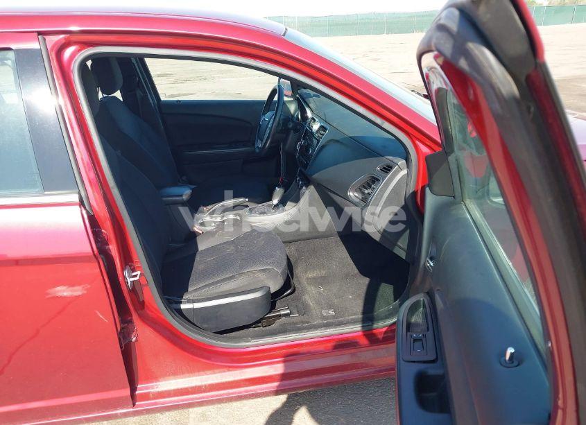 Photo 5 of 2014 Chrysler 200 TOURING (VIN 1C3CCBBG7EN114683)