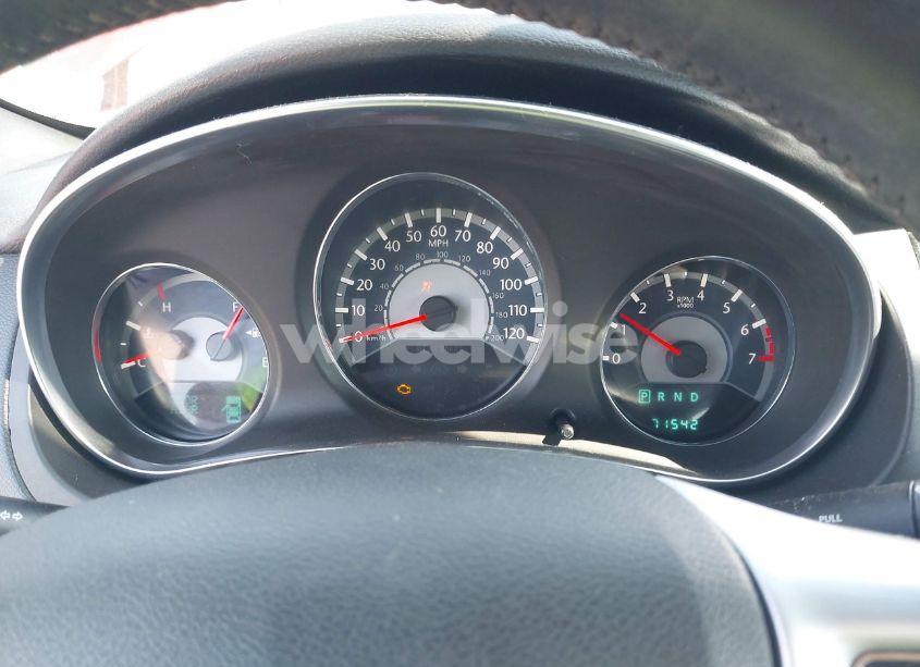 Photo 7 of 2014 Chrysler 200 TOURING (VIN 1C3CCBBG7EN114683)