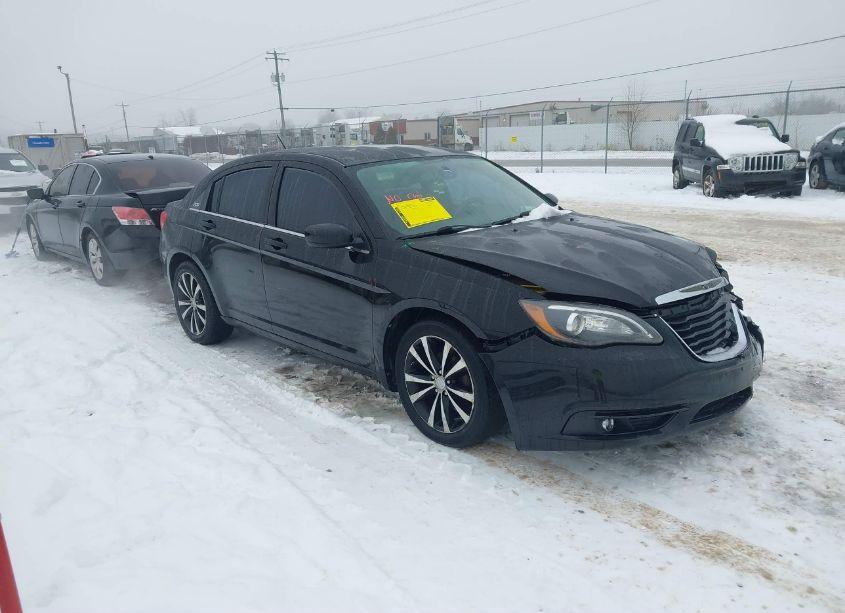 2013 Chrysler 200 TOURING (VIN 1C3CCBBG8DN715678) main photo