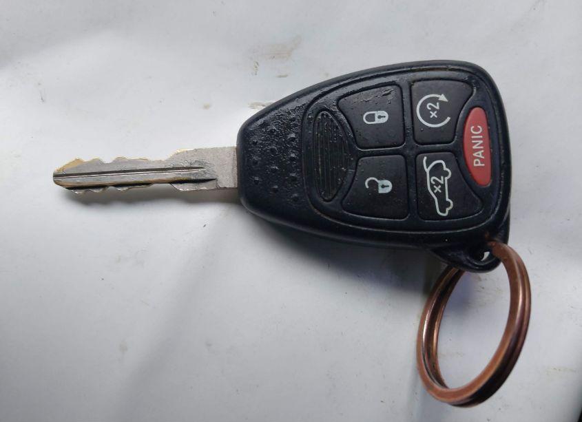 Photo 11 of 2013 Chrysler 200 TOURING (VIN 1C3CCBBG8DN715678)