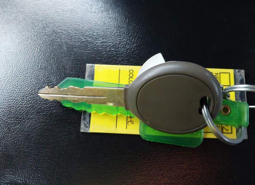 Photo 11 of 2013 Chrysler 200 TOURING (VIN 1C3CCBBG8DN716684)