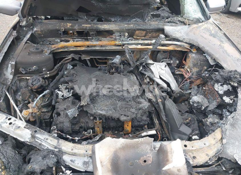 Photo 10 of 2013 Chrysler 200 TOURING (VIN 1C3CCBBG8DN720363)