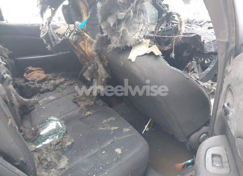 Photo 8 of 2013 Chrysler 200 TOURING (VIN 1C3CCBBG8DN720363)