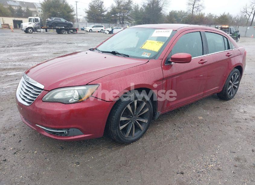 Photo 2 of 2013 Chrysler 200 TOURING (VIN 1C3CCBBG8DN747353)