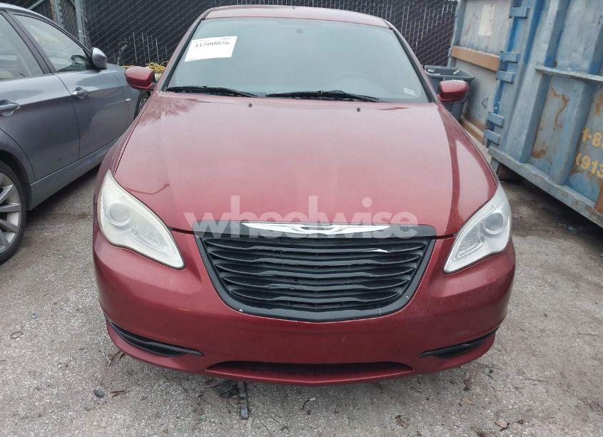 Photo 6 of 2014 Chrysler 200 TOURING (VIN 1C3CCBBG8EN105720)