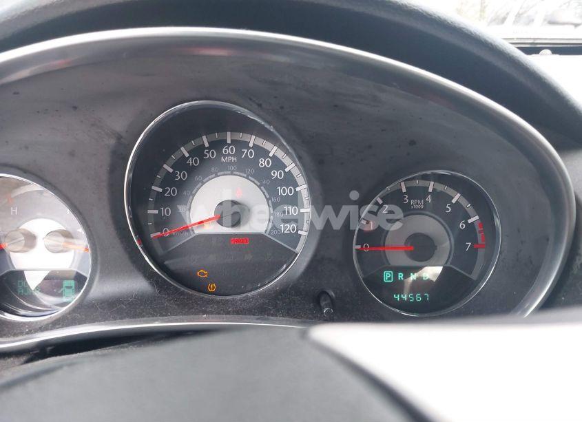 Photo 7 of 2012 Chrysler 200 TOURING (VIN 1C3CCBBG9CN106775)