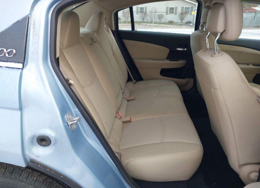 Photo 8 of 2012 Chrysler 200 TOURING (VIN 1C3CCBBG9CN329060)