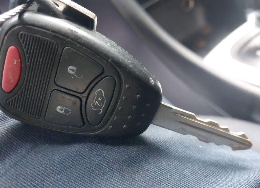 Photo 11 of 2013 Chrysler 200 TOURING (VIN 1C3CCBBG9DN623933)