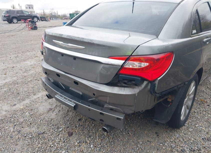 Photo 19 of 2013 Chrysler 200 TOURING (VIN 1C3CCBBG9DN623933)