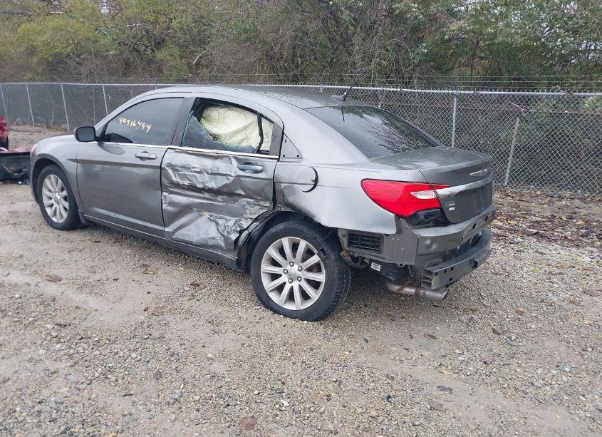 Photo 3 of 2013 Chrysler 200 TOURING (VIN 1C3CCBBG9DN623933)