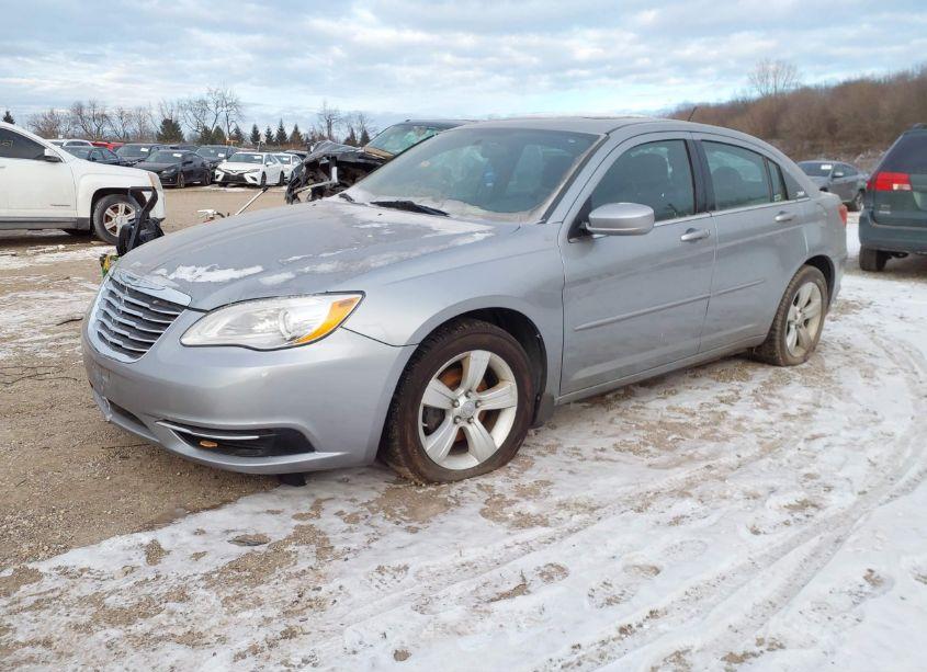 Photo 2 of 2013 Chrysler 200 TOURING (VIN 1C3CCBBG9DN659864)