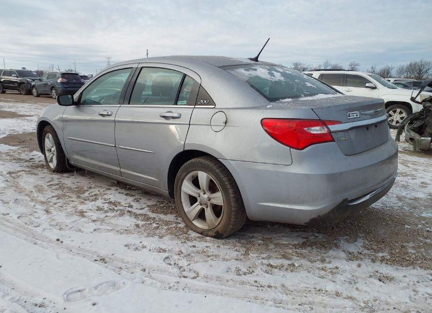 Photo 3 of 2013 Chrysler 200 TOURING (VIN 1C3CCBBG9DN659864)