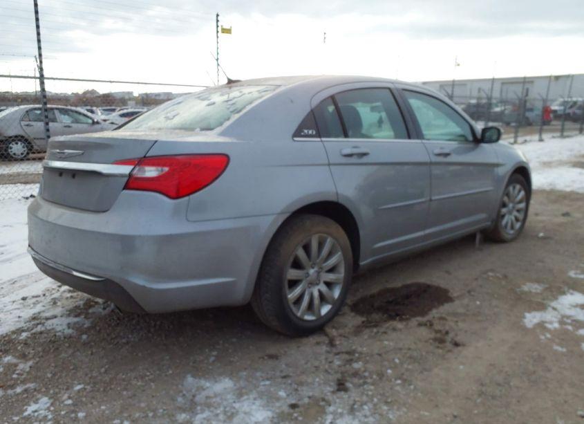 Photo 4 of 2013 Chrysler 200 TOURING (VIN 1C3CCBBG9DN659864)