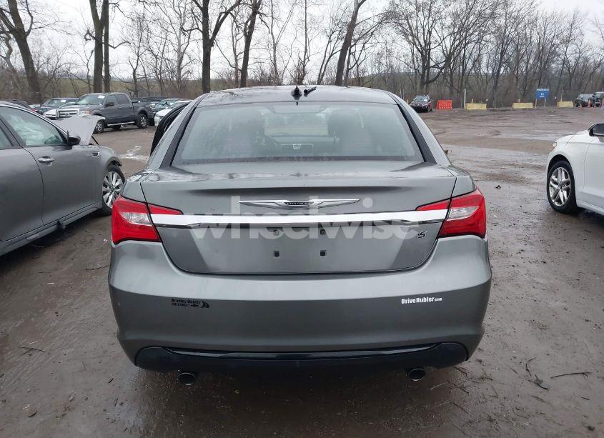 Photo 16 of 2013 Chrysler 200 TOURING (VIN 1C3CCBBG9DN711963)