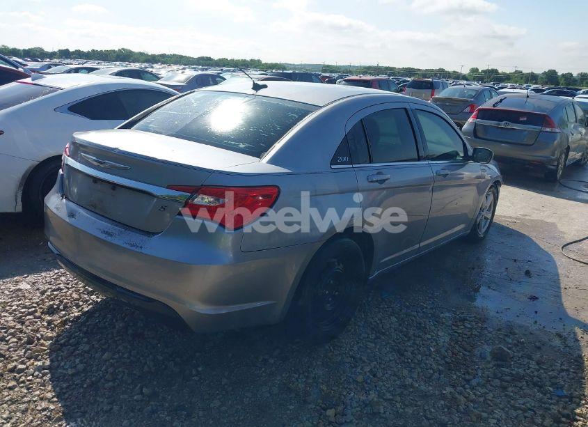 Photo 4 of 2013 Chrysler 200 TOURING (VIN 1C3CCBBG9DN738418)