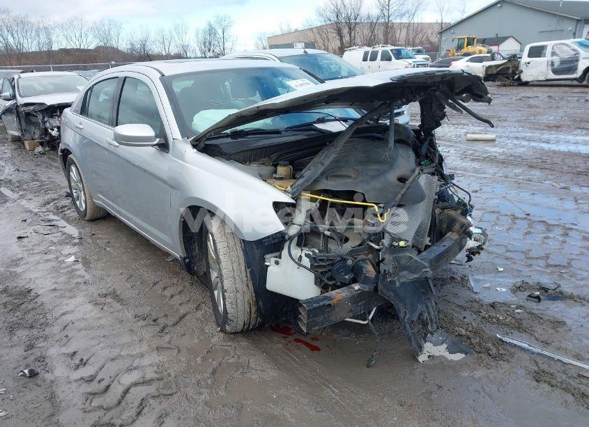 2012 Chrysler 200 TOURING (VIN 1C3CCBBGXCN101892) main photo