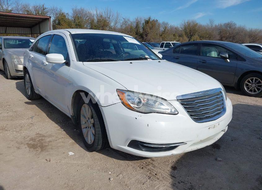 2013 Chrysler 200 TOURING (VIN 1C3CCBBGXDN607904) main photo