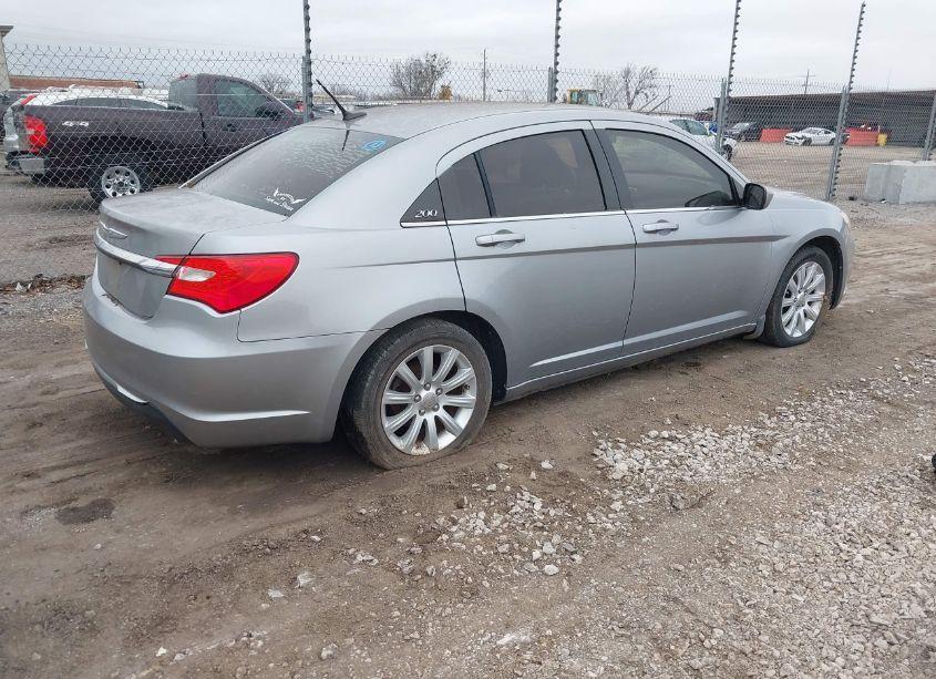 Photo 4 of 2013 Chrysler 200 TOURING (VIN 1C3CCBBGXDN678245)