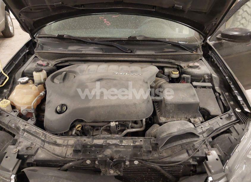 Photo 10 of 2014 Chrysler 200 TOURING (VIN 1C3CCBBGXEN152716)