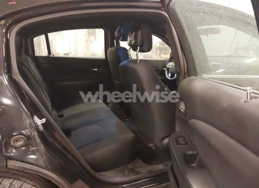 Photo 8 of 2014 Chrysler 200 TOURING (VIN 1C3CCBBGXEN152716)