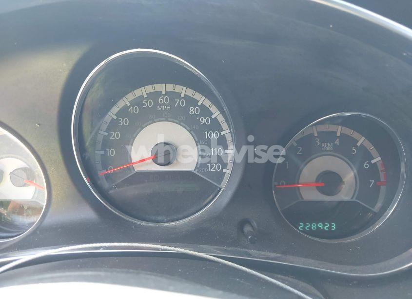 Photo 7 of 2012 Chrysler 200 LIMITED (VIN 1C3CCBCB0CN302428)