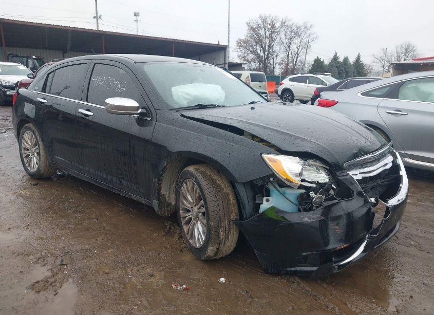 2012 Chrysler 200 LIMITED (VIN 1C3CCBCB1CN304107) main photo