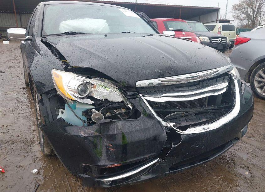 Photo 6 of 2012 Chrysler 200 LIMITED (VIN 1C3CCBCB1CN304107)