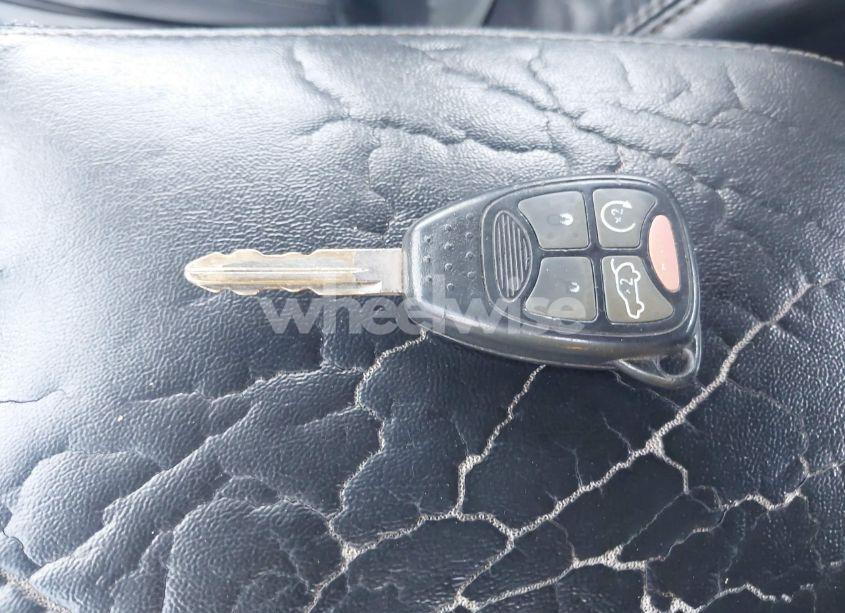 Photo 11 of 2012 Chrysler 200 LIMITED (VIN 1C3CCBCB1CN308772)