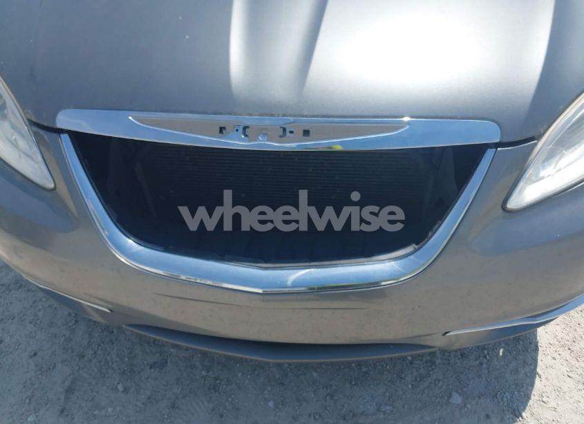 Photo 16 of 2012 Chrysler 200 LIMITED (VIN 1C3CCBCB1CN308772)