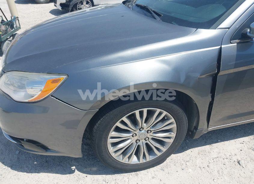 Photo 6 of 2012 Chrysler 200 LIMITED (VIN 1C3CCBCB1CN308772)