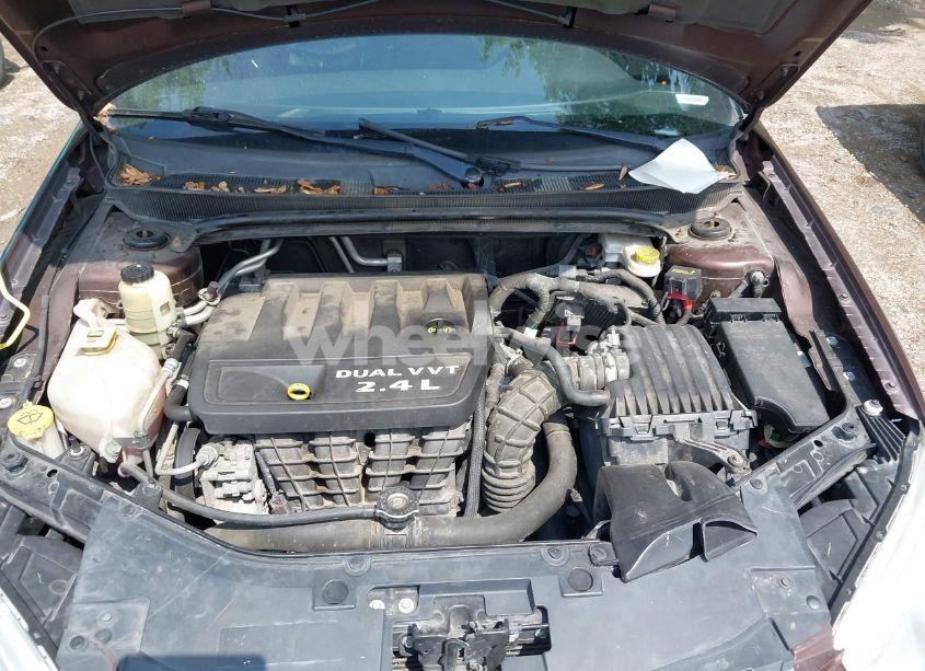 Photo 10 of 2012 Chrysler 200 LIMITED (VIN 1C3CCBCB2CN169929)