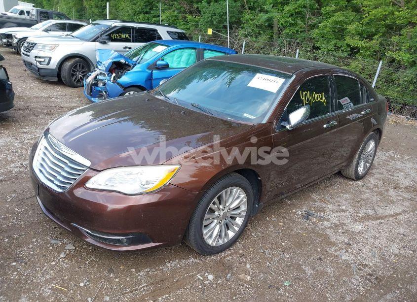 Photo 2 of 2012 Chrysler 200 LIMITED (VIN 1C3CCBCB2CN169929)