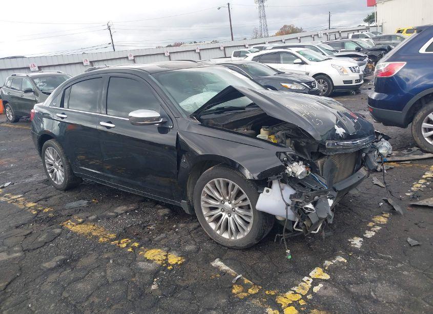 2012 Chrysler 200 LIMITED (VIN 1C3CCBCB3CN284278) main photo