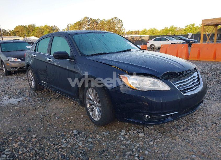 2012 Chrysler 200 LIMITED (VIN 1C3CCBCB3CN307591) main photo
