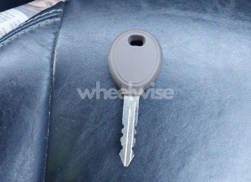 Photo 11 of 2012 Chrysler 200 LIMITED (VIN 1C3CCBCB3CN307591)