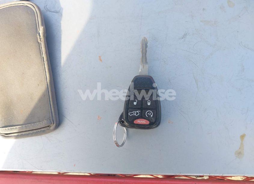 Photo 11 of 2012 Chrysler 200 LIMITED (VIN 1C3CCBCB3CN307817)