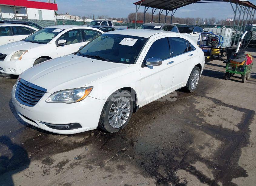 Photo 2 of 2012 Chrysler 200 LIMITED (VIN 1C3CCBCB5CN146306)