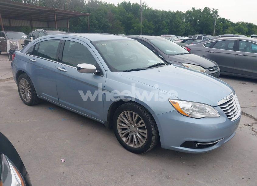 2012 Chrysler 200 LIMITED (VIN 1C3CCBCB5CN249869) main photo