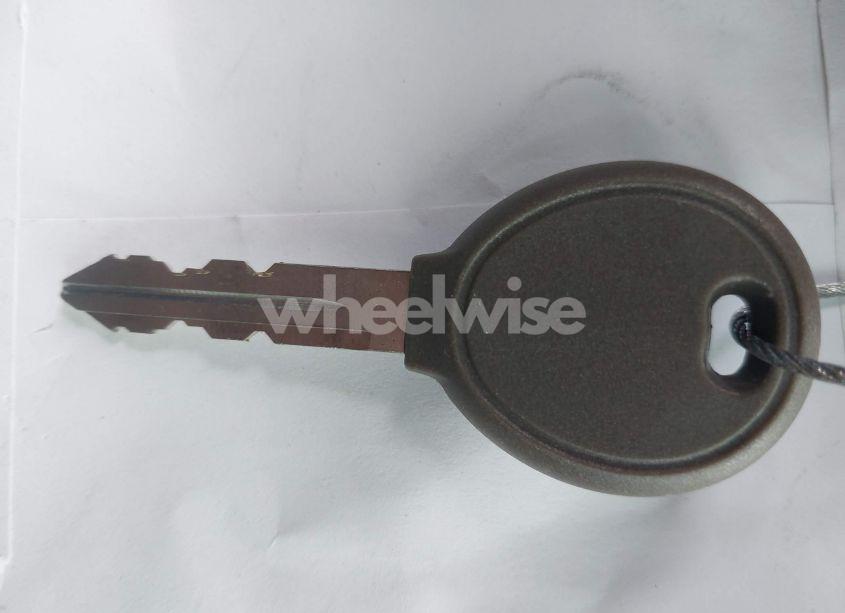 Photo 11 of 2012 Chrysler 200 LIMITED (VIN 1C3CCBCB5CN249869)