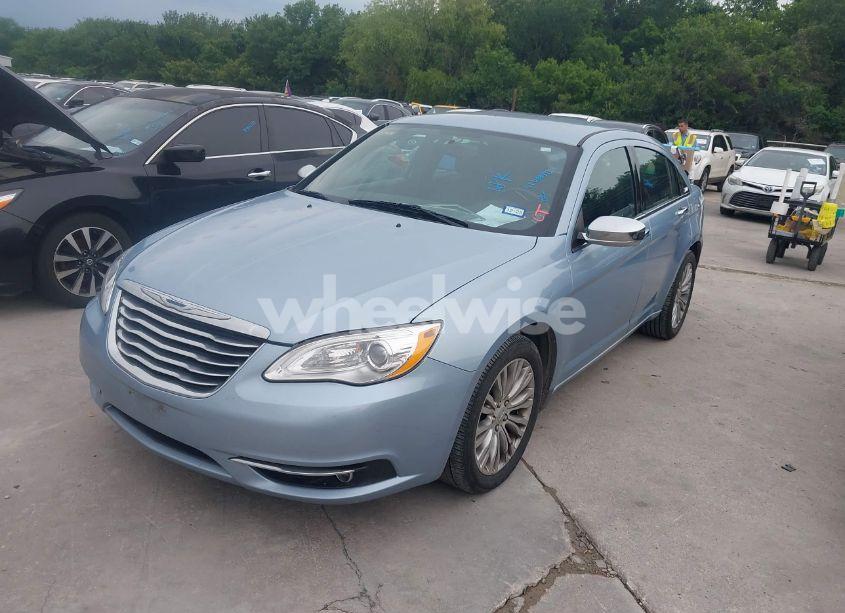 Photo 2 of 2012 Chrysler 200 LIMITED (VIN 1C3CCBCB5CN249869)